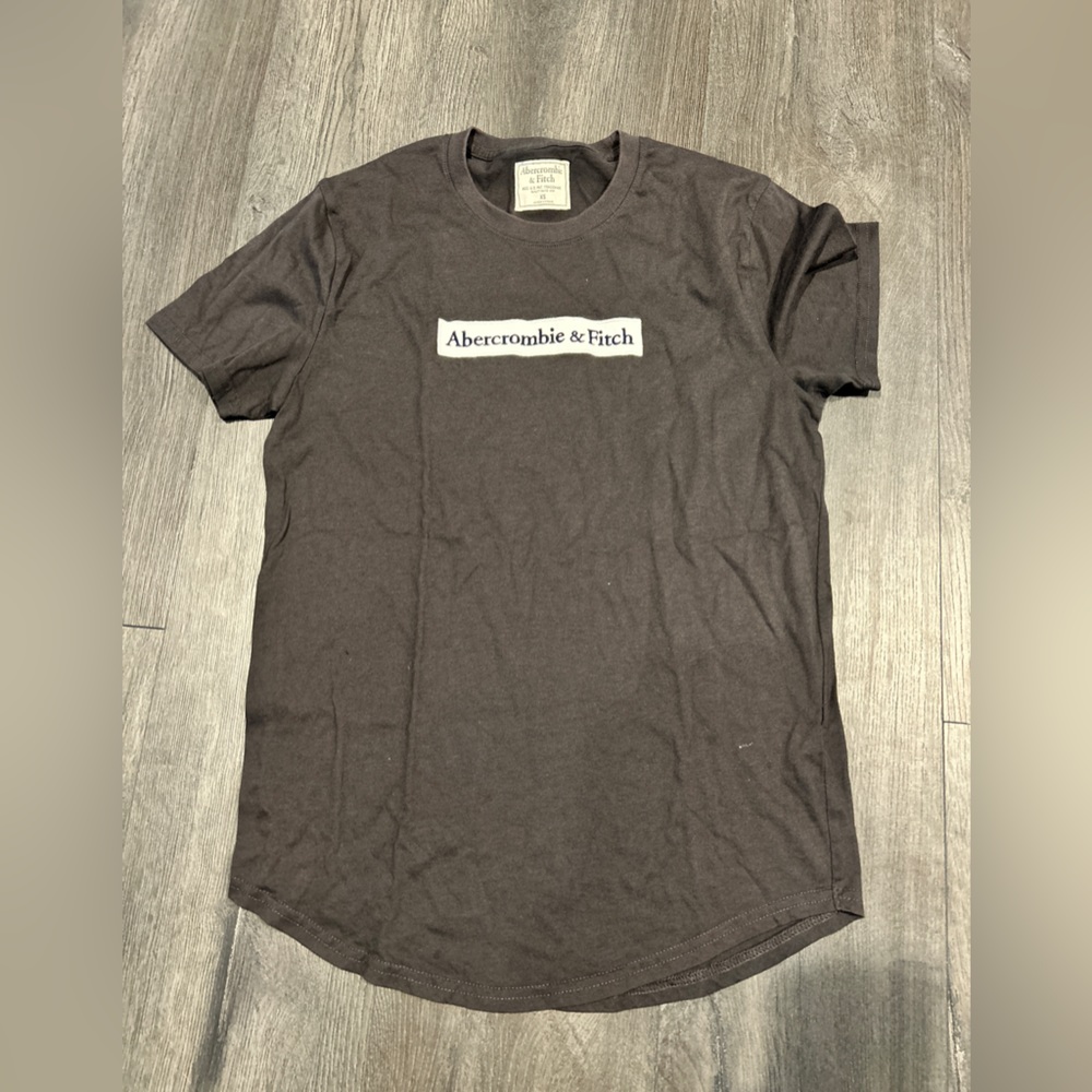 Mens Abercrombie T-shirt